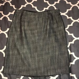 Banana Republic Pencil skirt